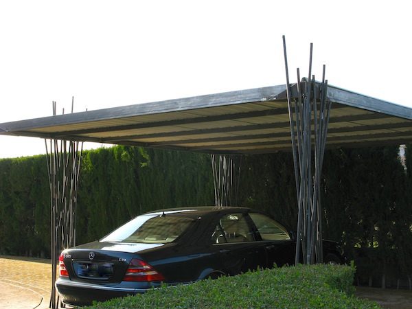 Design Carport für 2 Fahrzeuge festem Dach