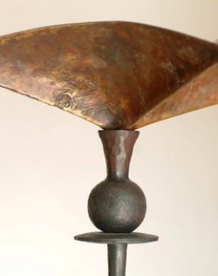 ilumoiinación, lámpara de pie en bronce y hierro forjado